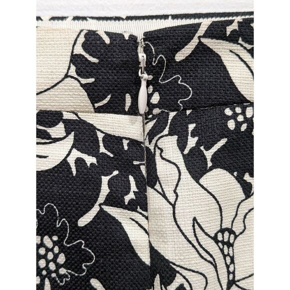 J. Crew 100% Cotton Black & Ivory Floral The Pencil Skirt, 00P - Picture 4 of 7